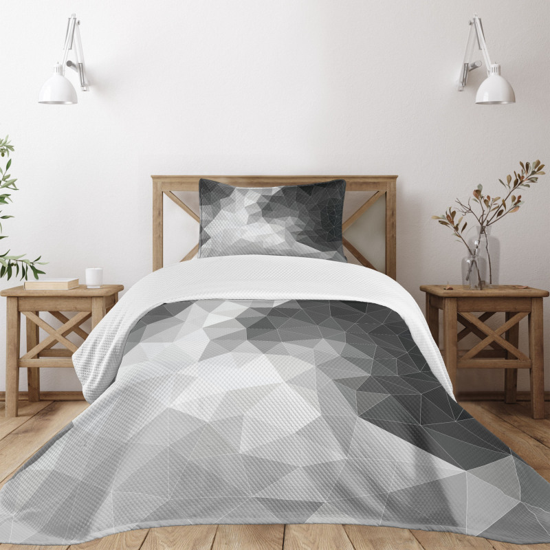 Polygon Triangle Bedspread Set