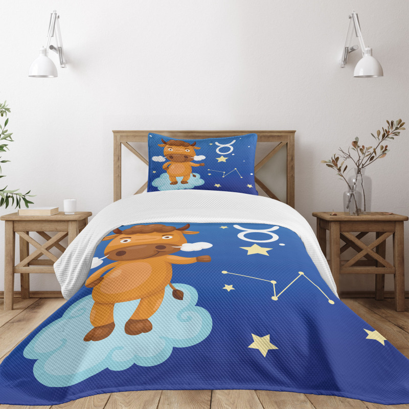 Bull on a Cloud Bedspread Set