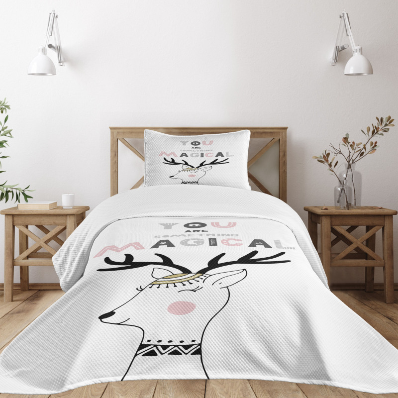 Slogan with Deer Design Bedspread Set