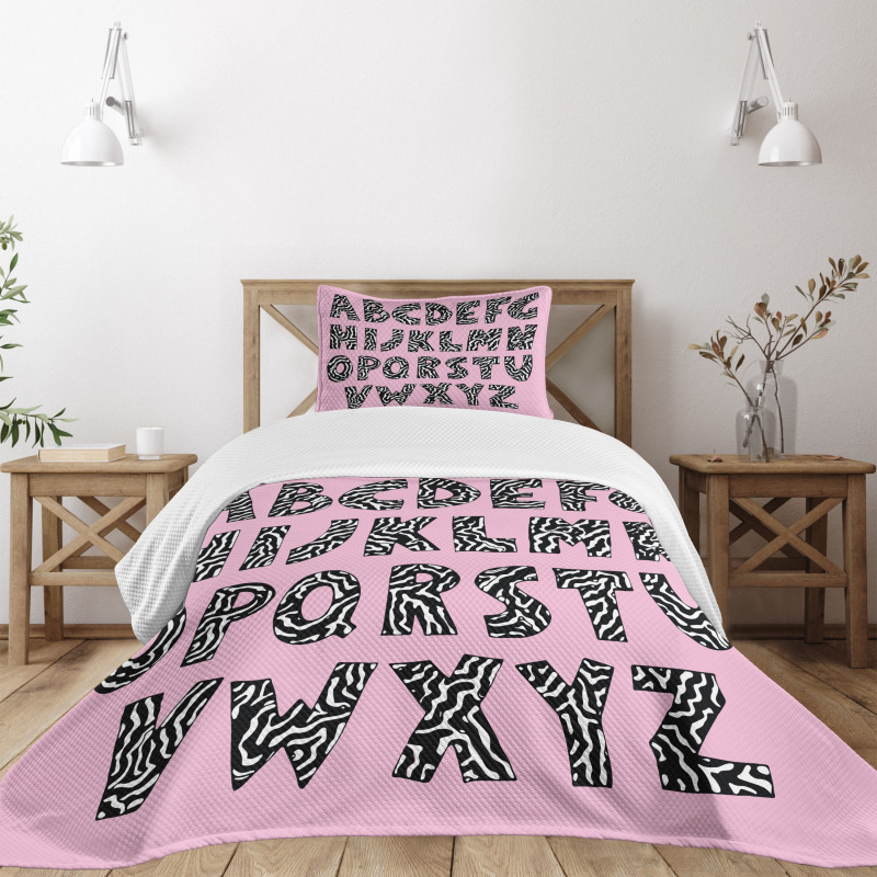 Funky Letters Trippy Bedspread Set