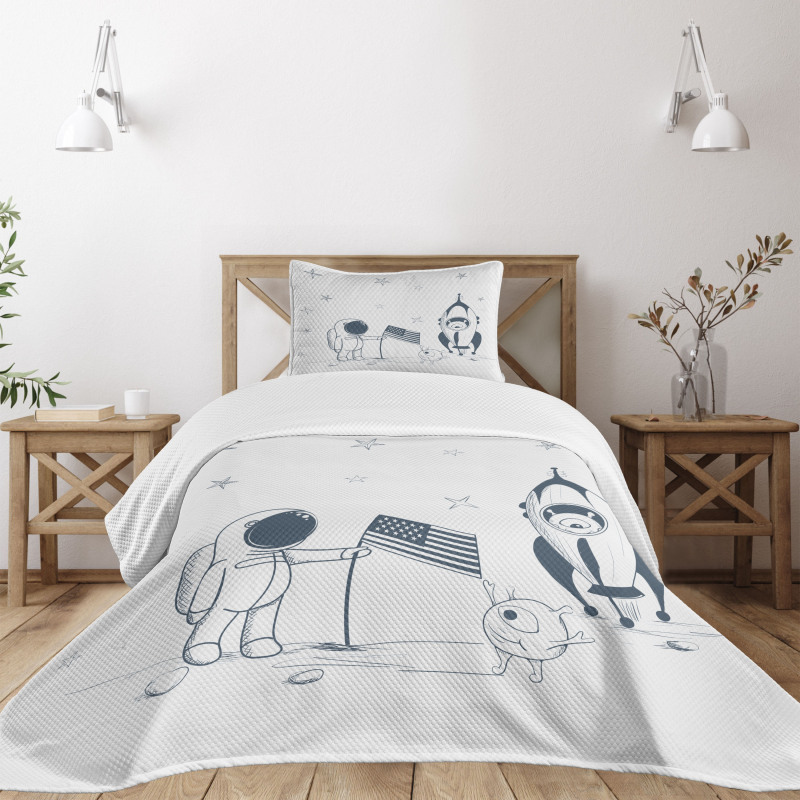 US Astronaut New Planet Bedspread Set