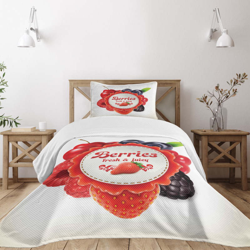Colorful Berry Pattern Bedspread Set