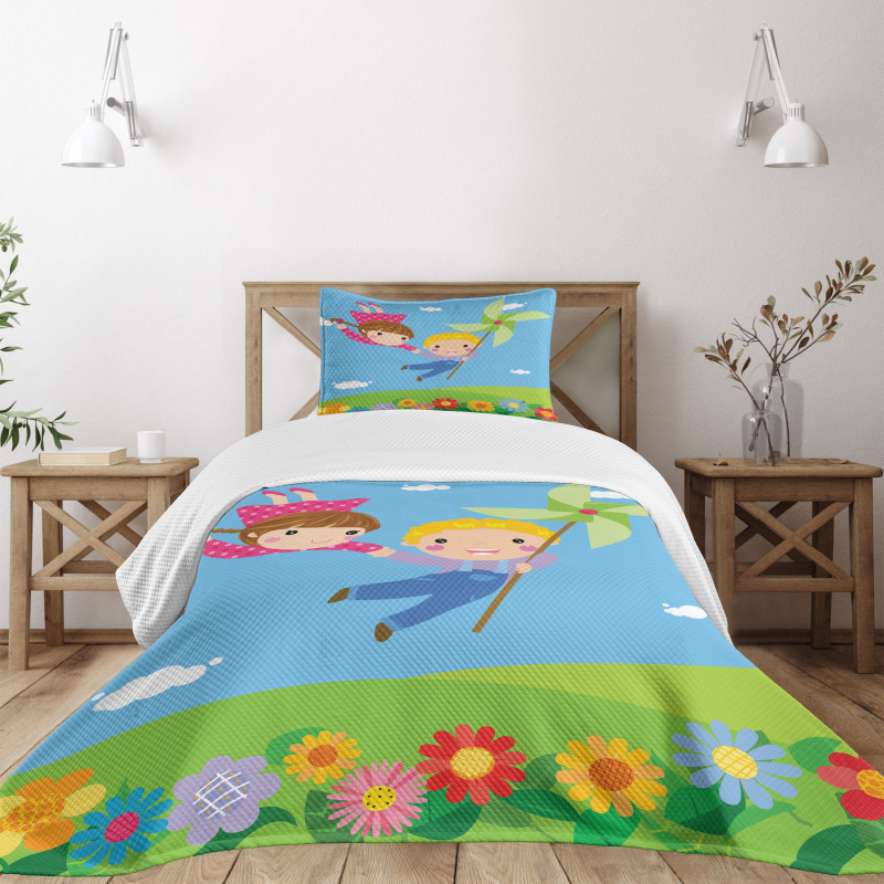 Cartoon Kids Friends Bedspread Set