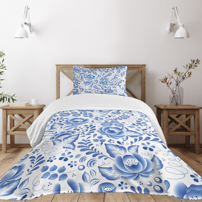 Porcelain Pattern Bedspread Set