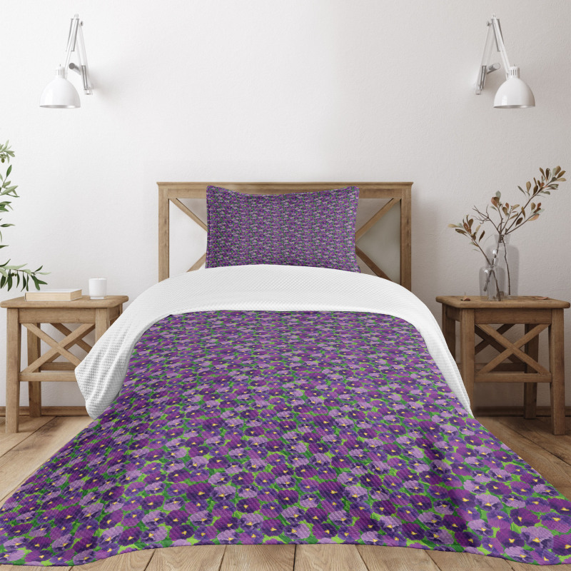 Green Field with Pansy Bedspread Set