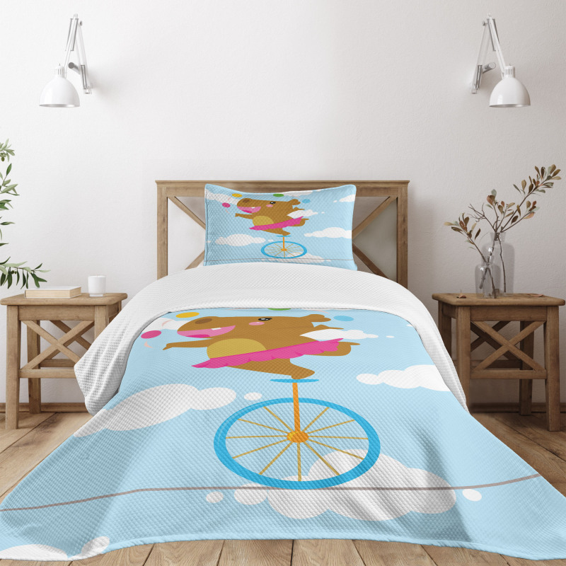 Balerina Juggler Hippo Bedspread Set