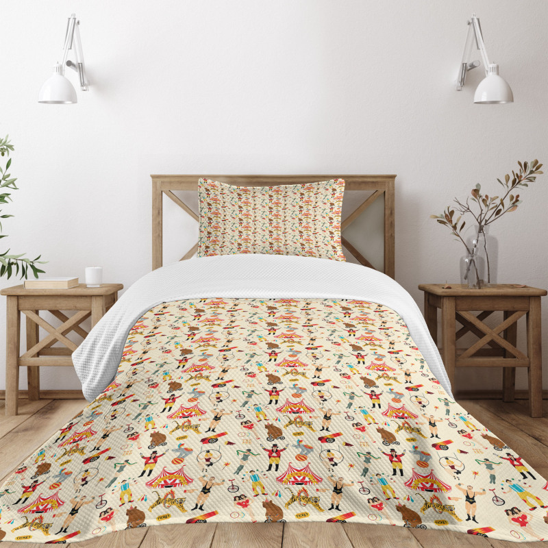 Retro Circus Firgures Bedspread Set