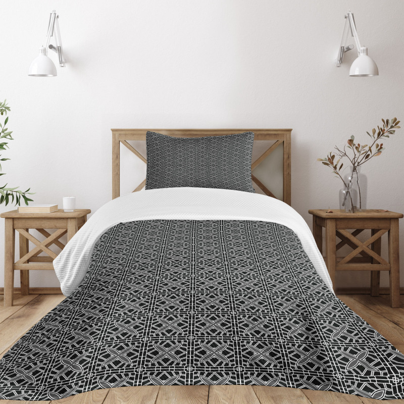 Stripy Flooring Motif Bedspread Set
