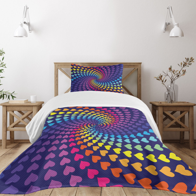 Twirl of Hearts Retro Bedspread Set