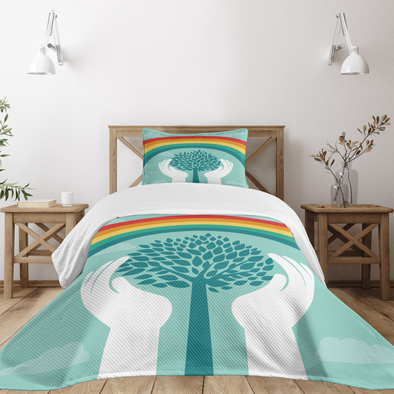 Tree and Hands Bedspread Set