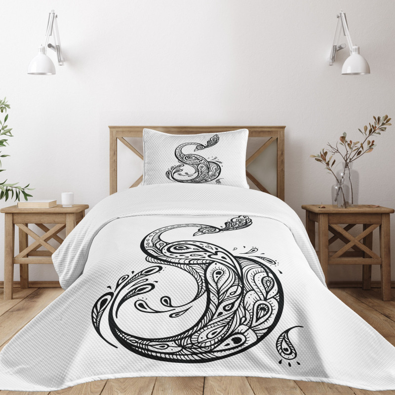 Oriental Peacock Bedspread Set