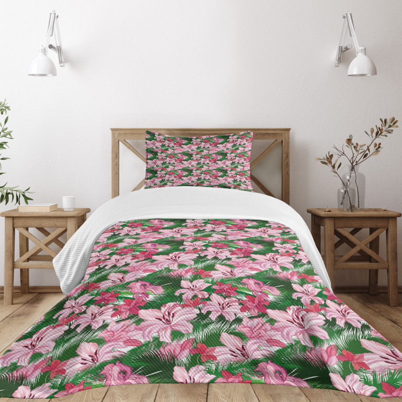 Hawaiian Spring Blossoms Bedspread Set