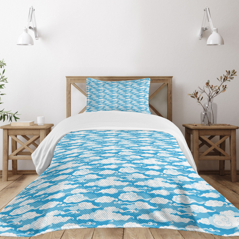 Japanese Clouds Bedspread Set