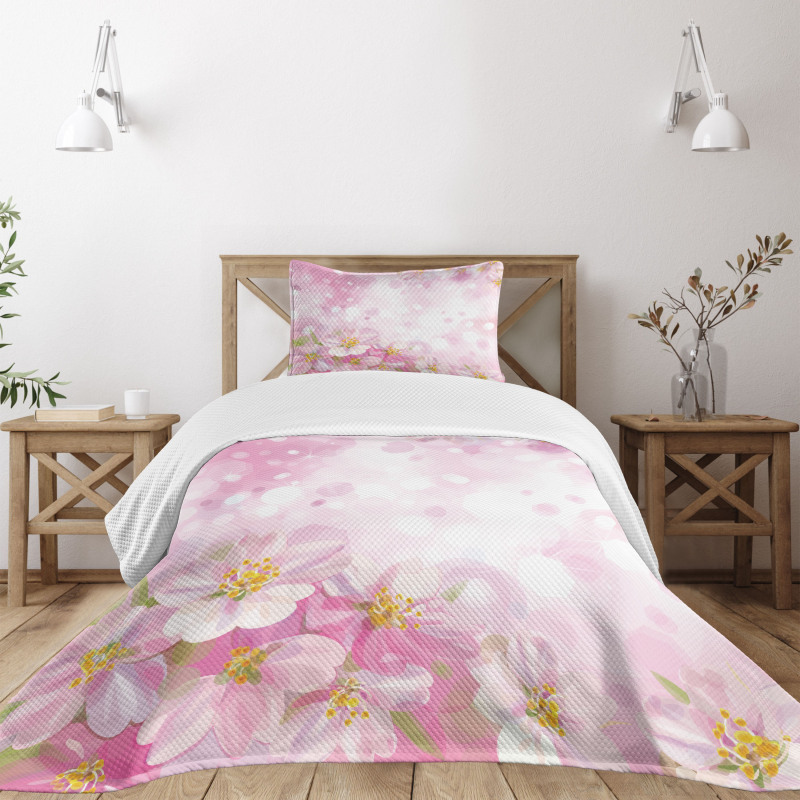 Blossoming Spring Tree Bedspread Set