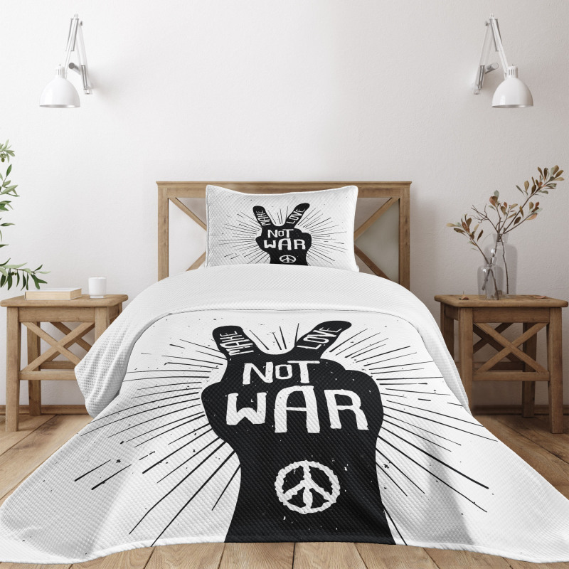 Sixties Pacifist Slogan Bedspread Set