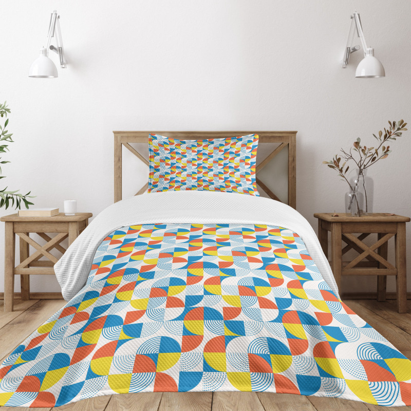 Bauhaus Circular Form Bedspread Set