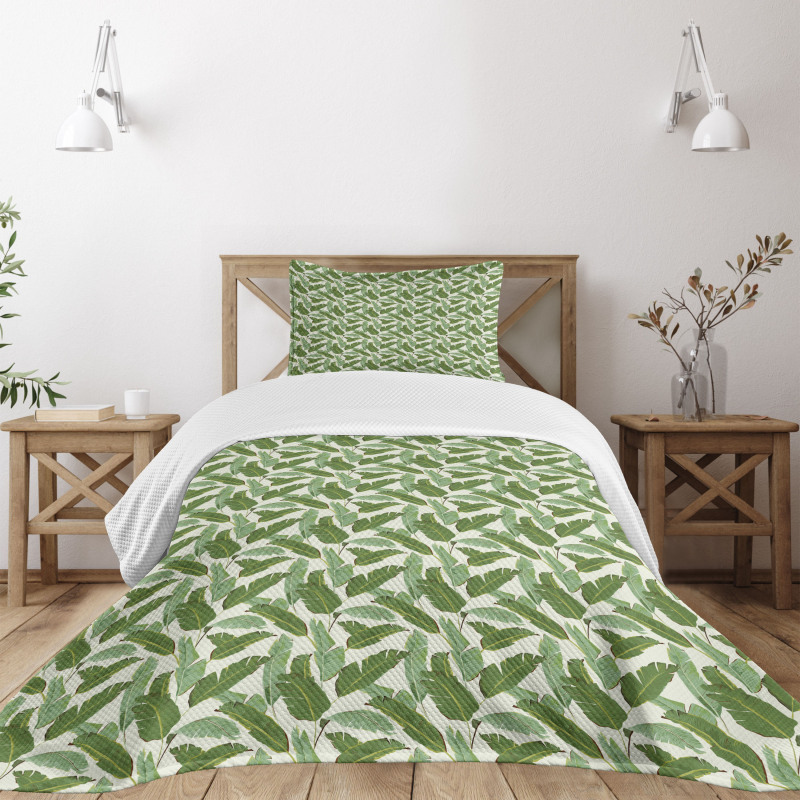 Mature Foliage Bedspread Set
