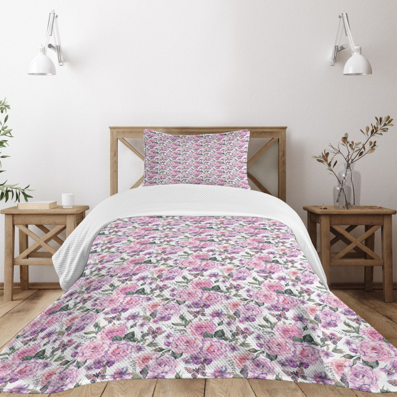 Swallowtails and Roses Bedspread Set