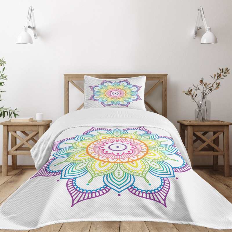 Scales and Dots Bedspread Set