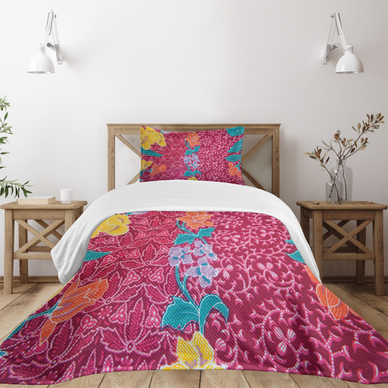 Colorful Blossoms Batik Bedspread Set