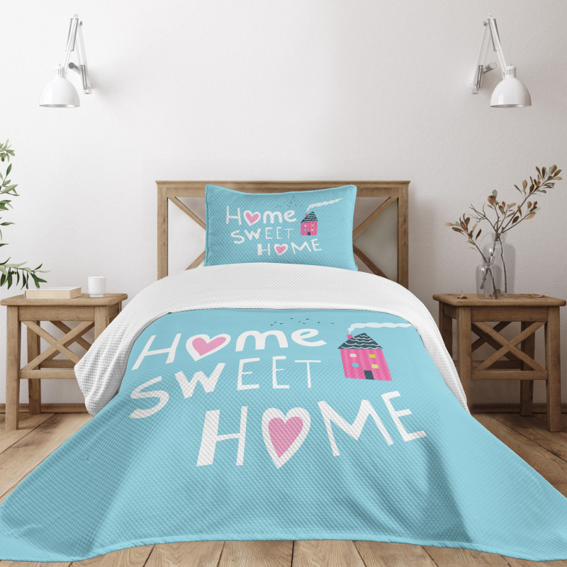 Graphic House and Chimney Bedspread Set