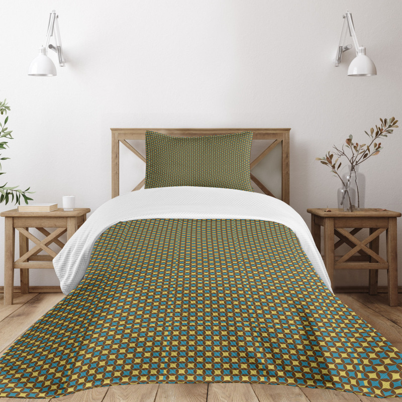 Geometric Tile 70s Style Bedspread Set