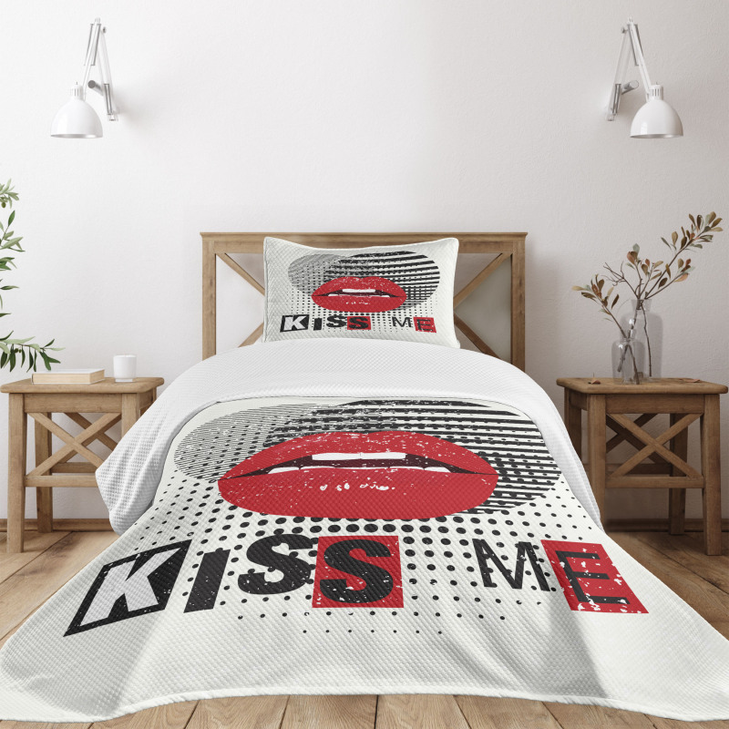 Halftone Circles Motif Bedspread Set