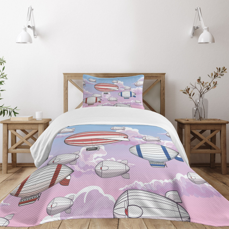 Zeppelins in the Sky Bedspread Set