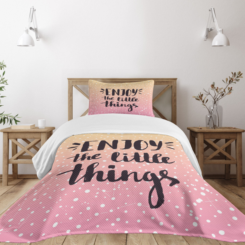 Ombre Dots and Slogan Bedspread Set