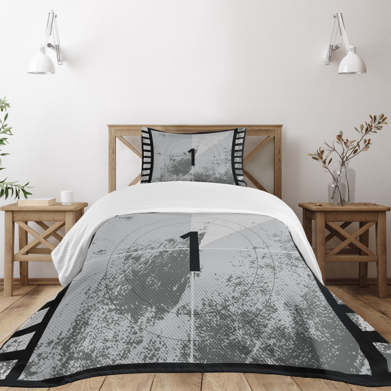 Final Countdown Bedspread Set