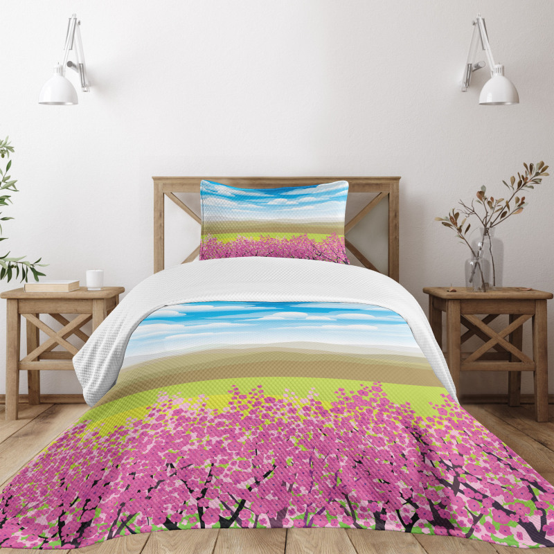 Branches with Mountain Bedspread Set