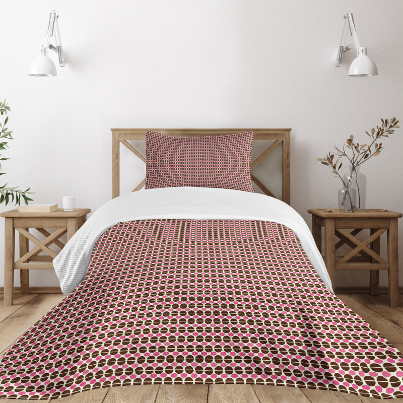 Eggshell Shape Circle Bedspread Set