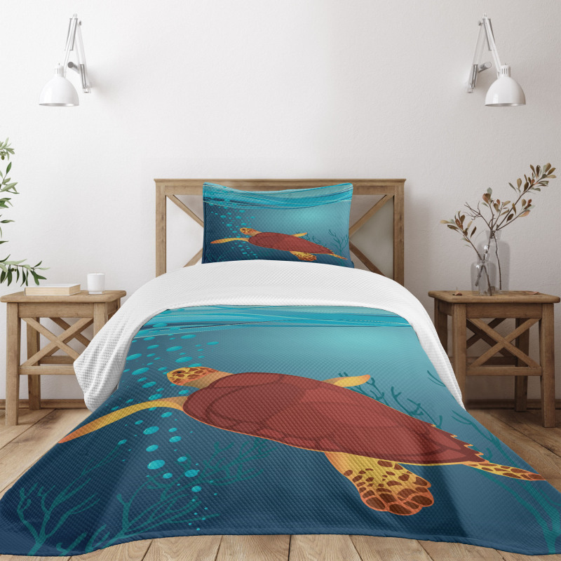 Underwater Composition Bedspread Set