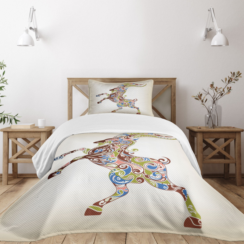 Reared up Grandioso Goat Bedspread Set