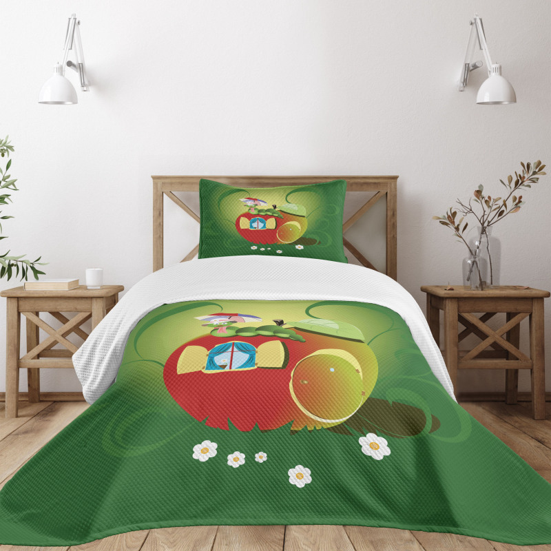 Bug with a Hat Bedspread Set