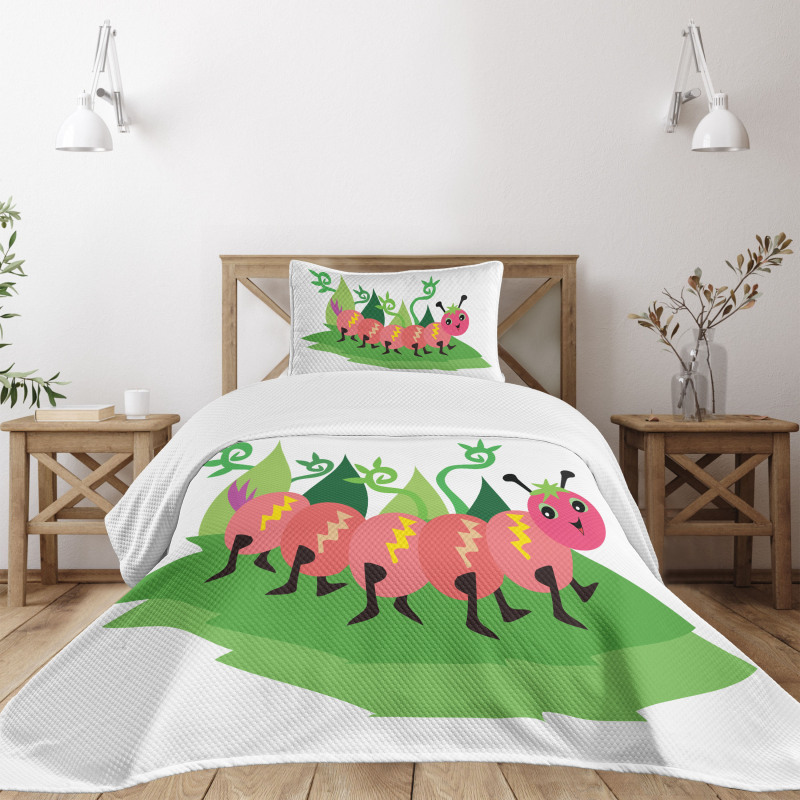 Strolling Animal Bedspread Set