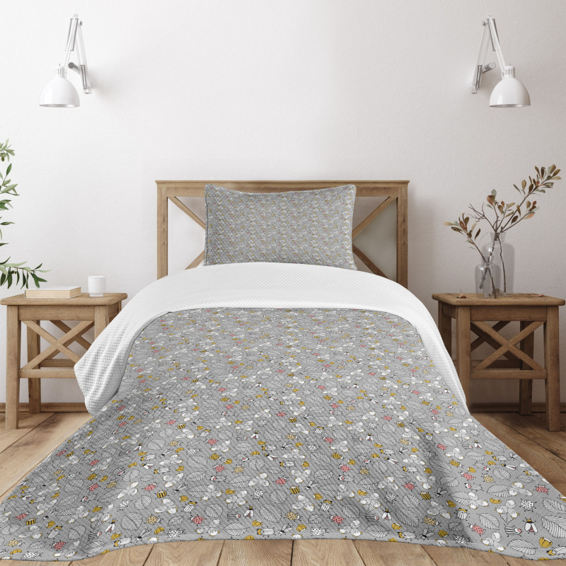 Autumn Forest Leaves Bedspread Set