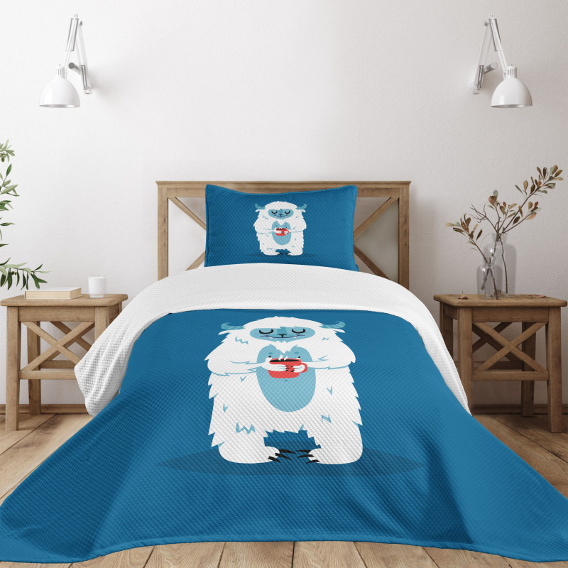 Yeti Coffee Cup Winter Bedspread Set