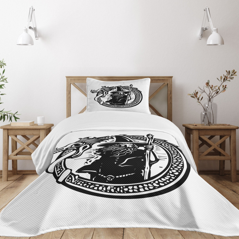 Mage in Dragon Circle Bedspread Set