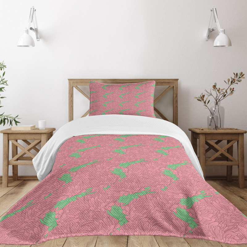 Retro Flowers Bedspread Set