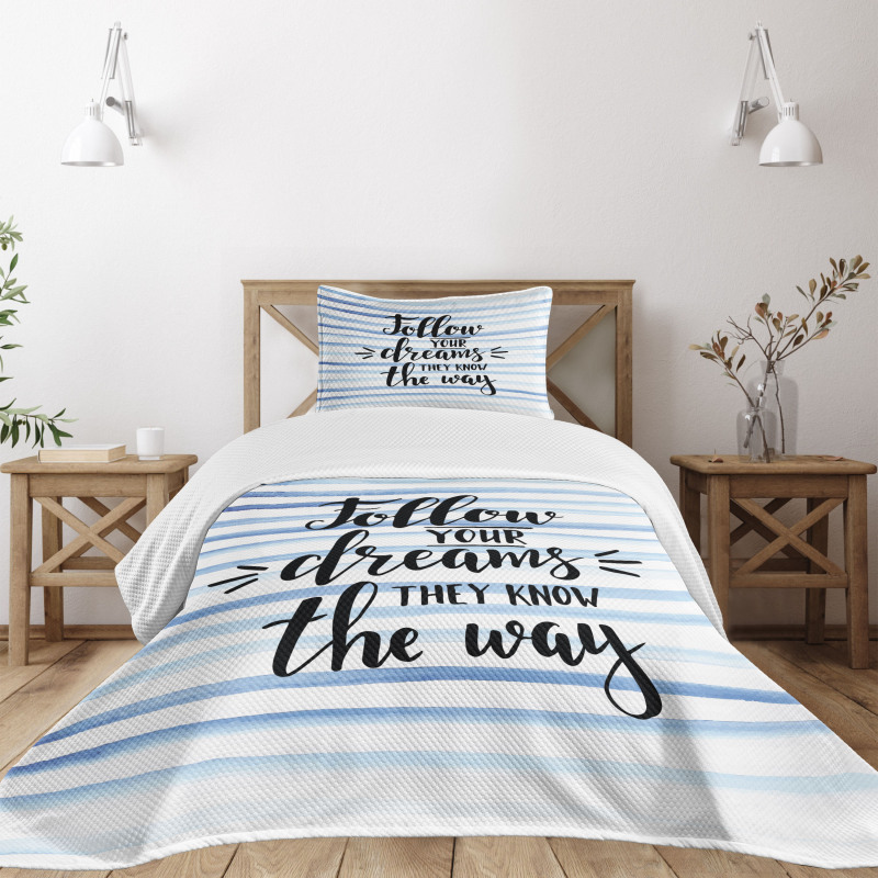 Calligraphy on Stripe Bedspread Set