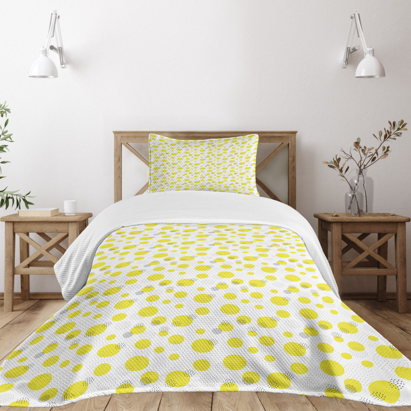 Yellow Spots Small Dots Bedspread Set