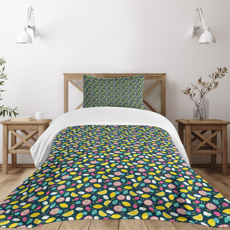 Doodle Style Vegan Food Bedspread Set