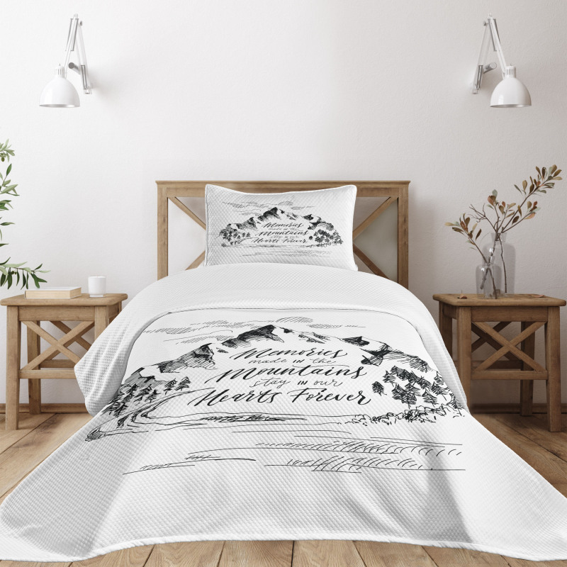 Memories in Mountains Bedspread Set