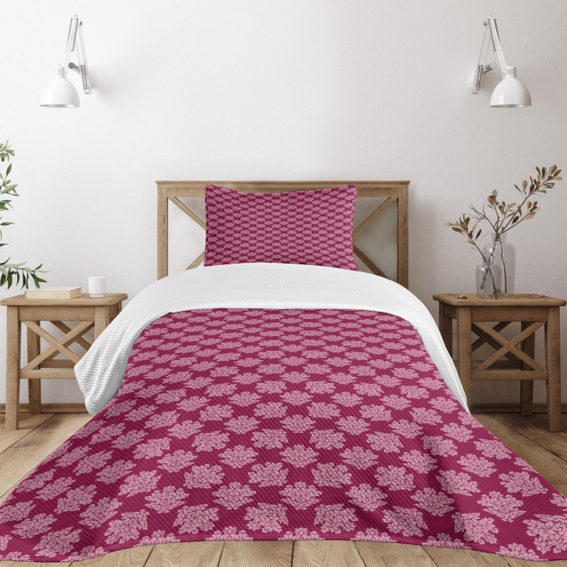 Victorian Flower Damask Bedspread Set