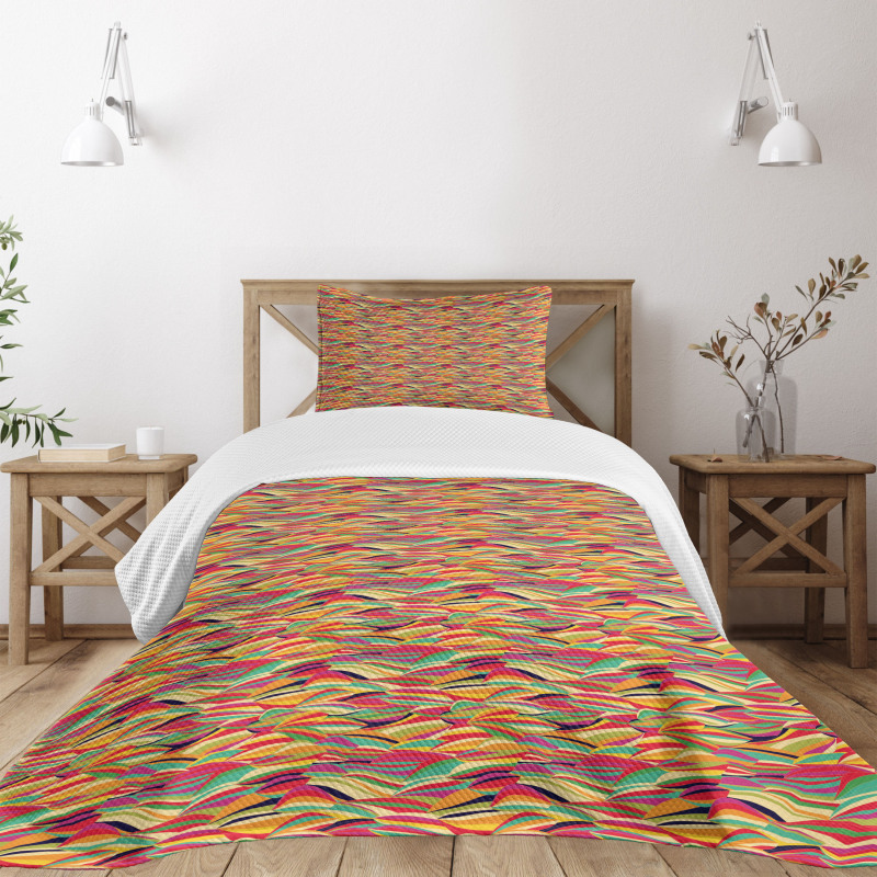 Abstract Leaf Like Shapes Bedspread Set