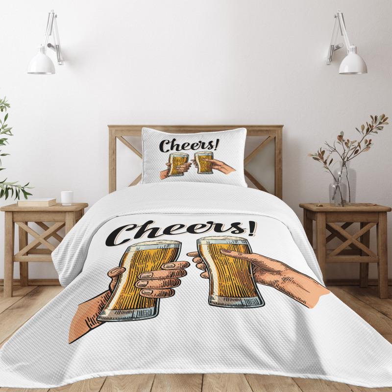 2 Hands Beer Cheers Bedspread Set