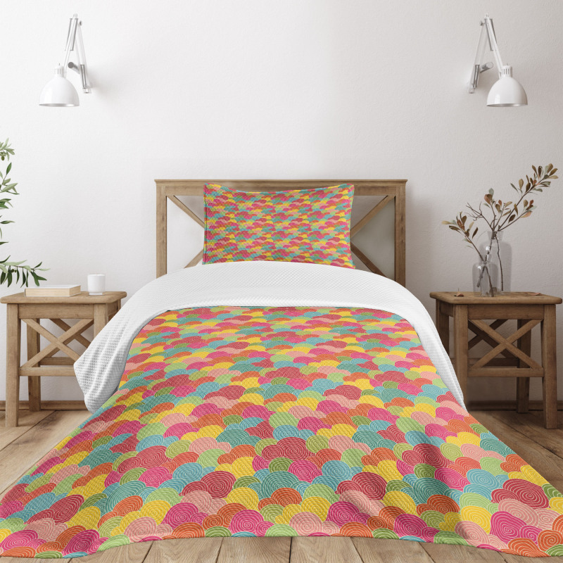 Abstract Doodle Waves Bedspread Set