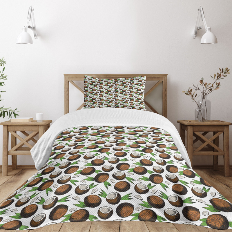 Coconuts Leaves Sketch Bedspread Set