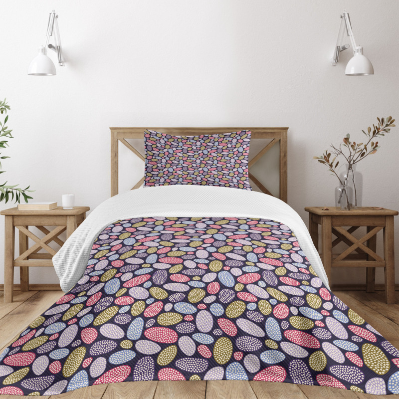 Geometric Formless Circles Bedspread Set